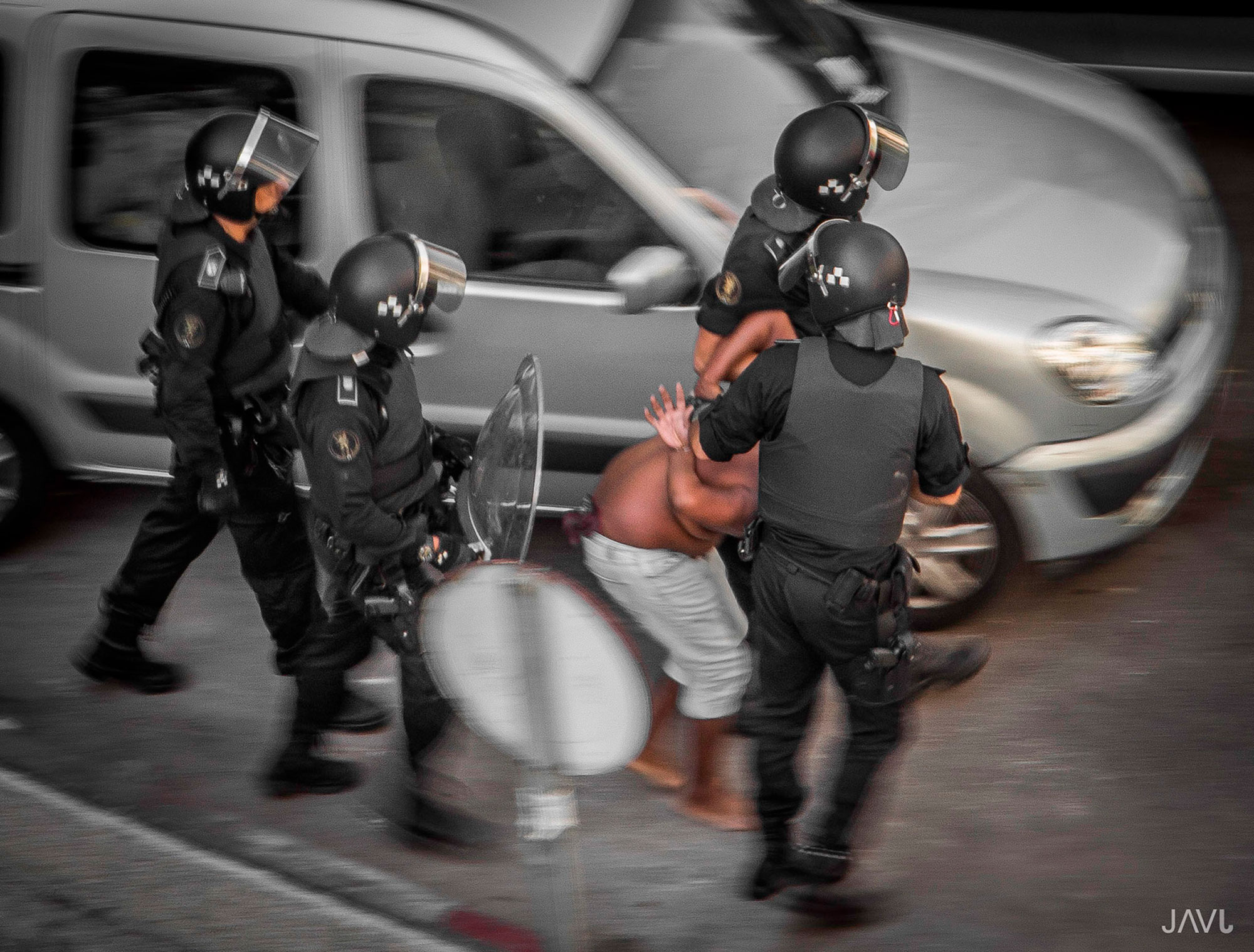 Detienen a un delincuente en las calles de Madrid